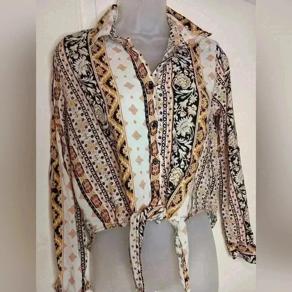 2 FOR 25$ J FOR JUSTIFY Y2K bohemian cropped tie shirt with buttons- (#679) - Picture 1 of 8